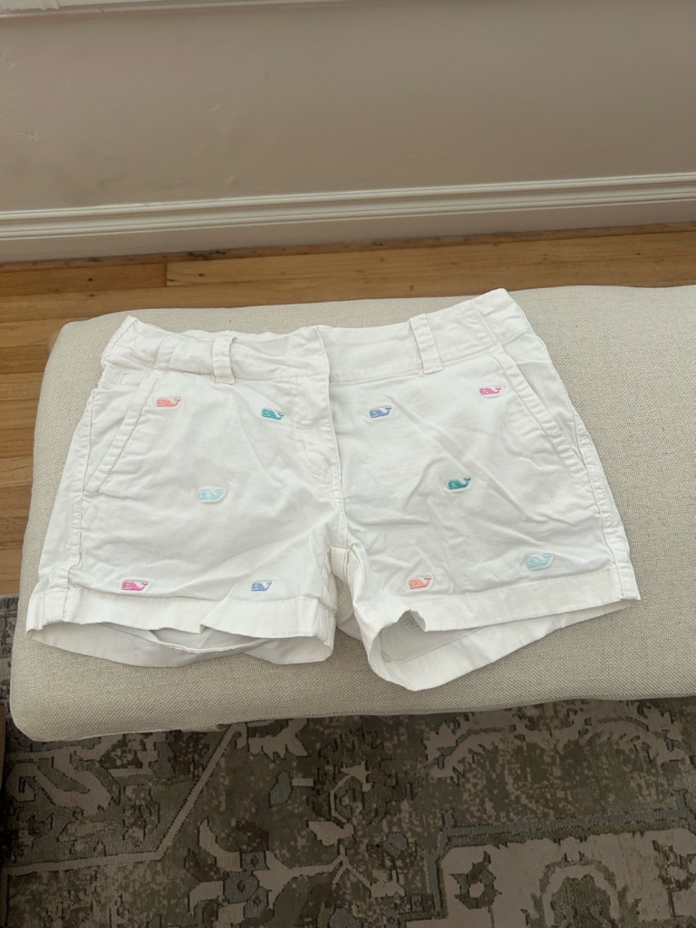 Vineyard Vines White Shorts with Pastel Whale Embroidery